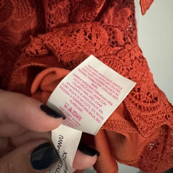 No Boundaries Off the Shoulder Lace Top Juniors Size Large / 11 - 13 Red Orange - Picture 6 of 7
